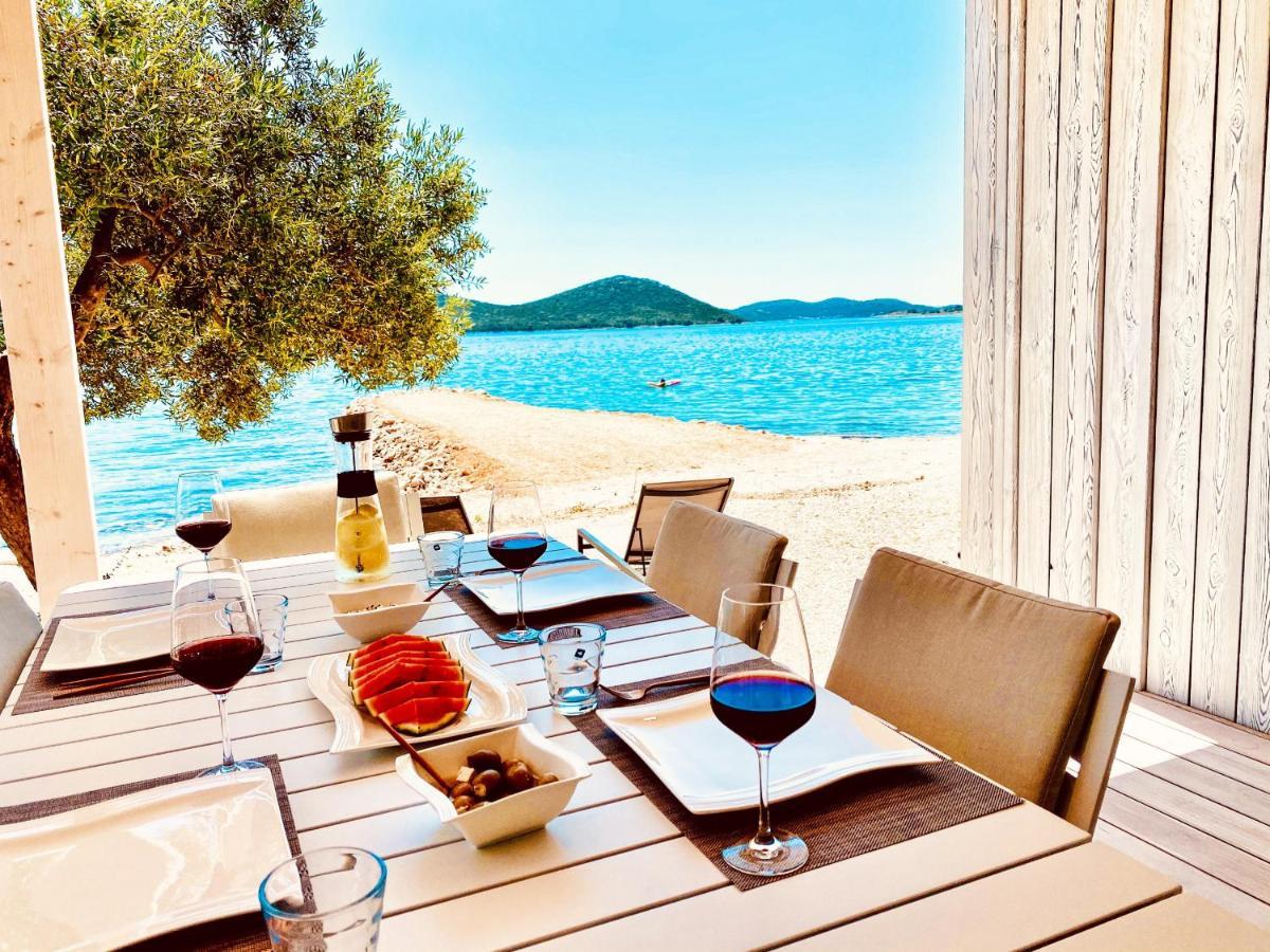 Buqez Eco Resort - Beach Villa 28 - Directly By Beach Drage Eksteriør bilde